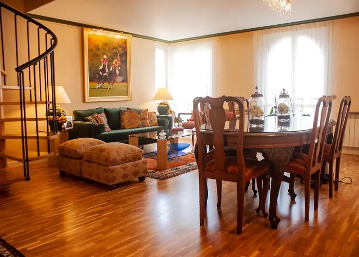 Room Elciego * אלסייגו